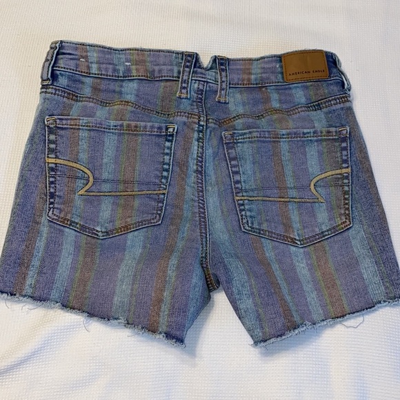 American Eagle woman’s Hi Rise Shortie shorts 4 - Picture 2 of 12